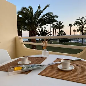 https://apartamento-las-mimosas-beach.es-andalucia.com